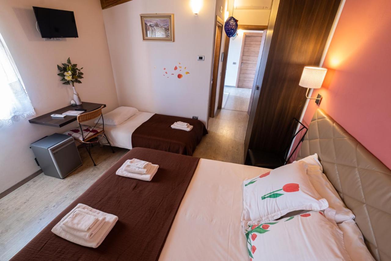 B&B Da Vi.Vi Урбания Екстериор снимка
